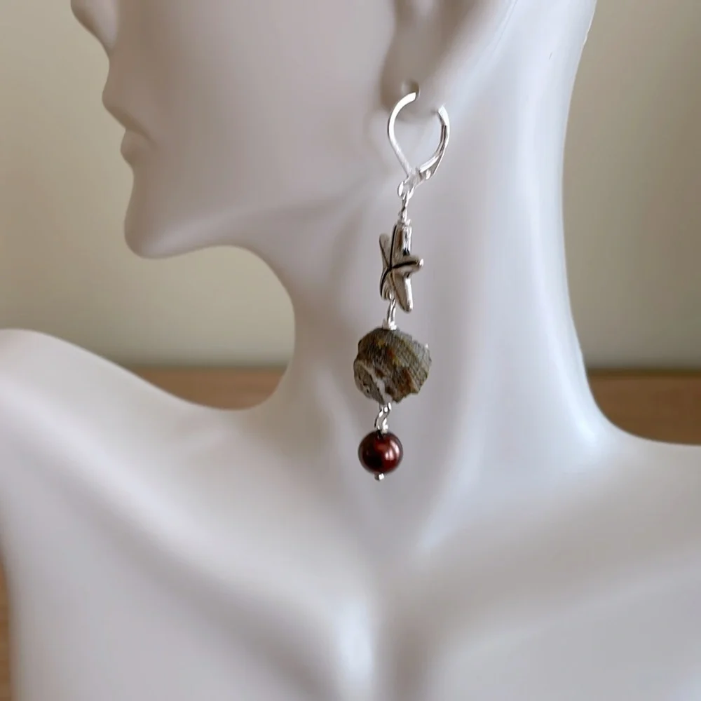 HAND CRAFTED PIERCED EARRINGS Gray Brown Silver Starfish Shells Faux Pearls
